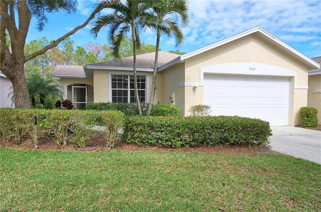 9327 Lake Abby LN BONITA SPRINGS, FL 34135