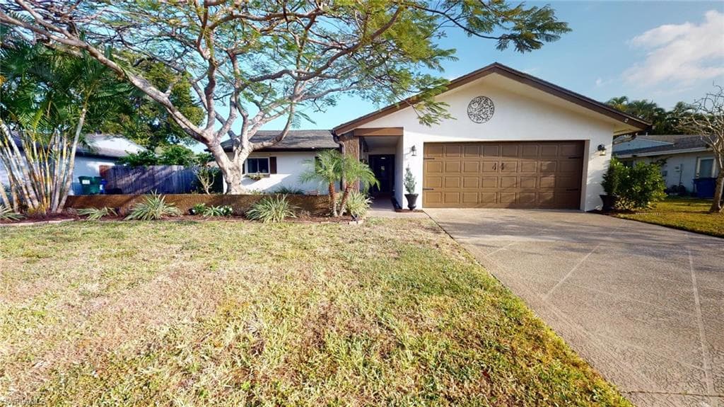 873 Hofstra DR FORT MYERS, FL 33919