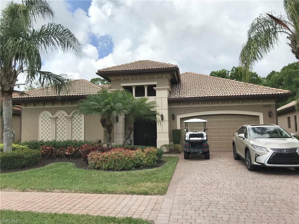 11842 Rosalinda CT FORT MYERS, FL 33912