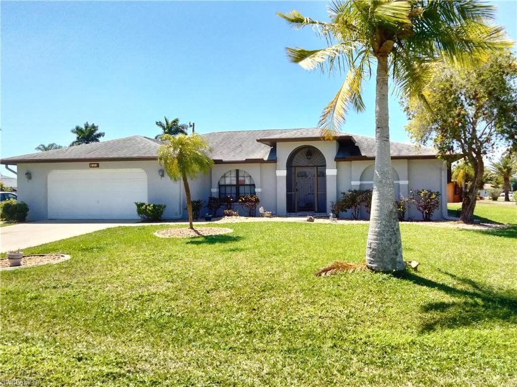 122 NE 20th AVE CAPE CORAL, FL 33909