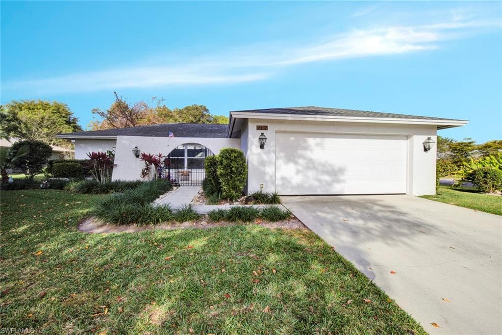 4472 Beechwood Lake DR NAPLES, FL 34112