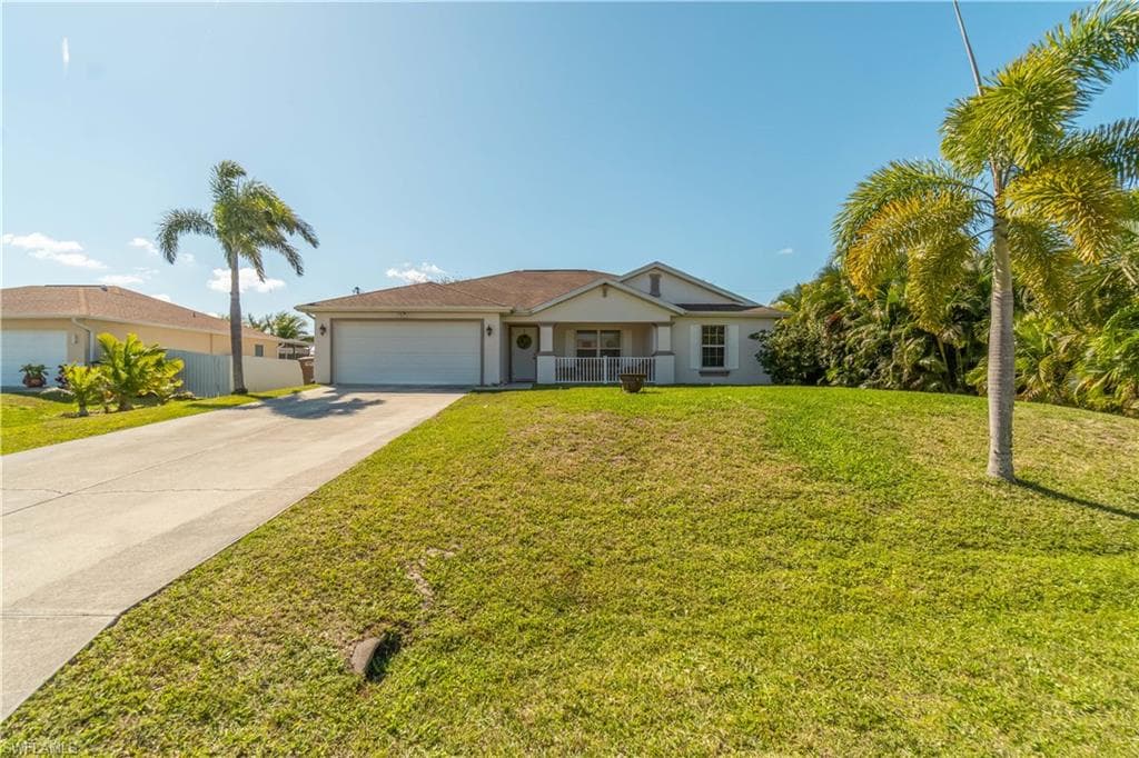 2226 NE 15th LN CAPE CORAL, FL 33909