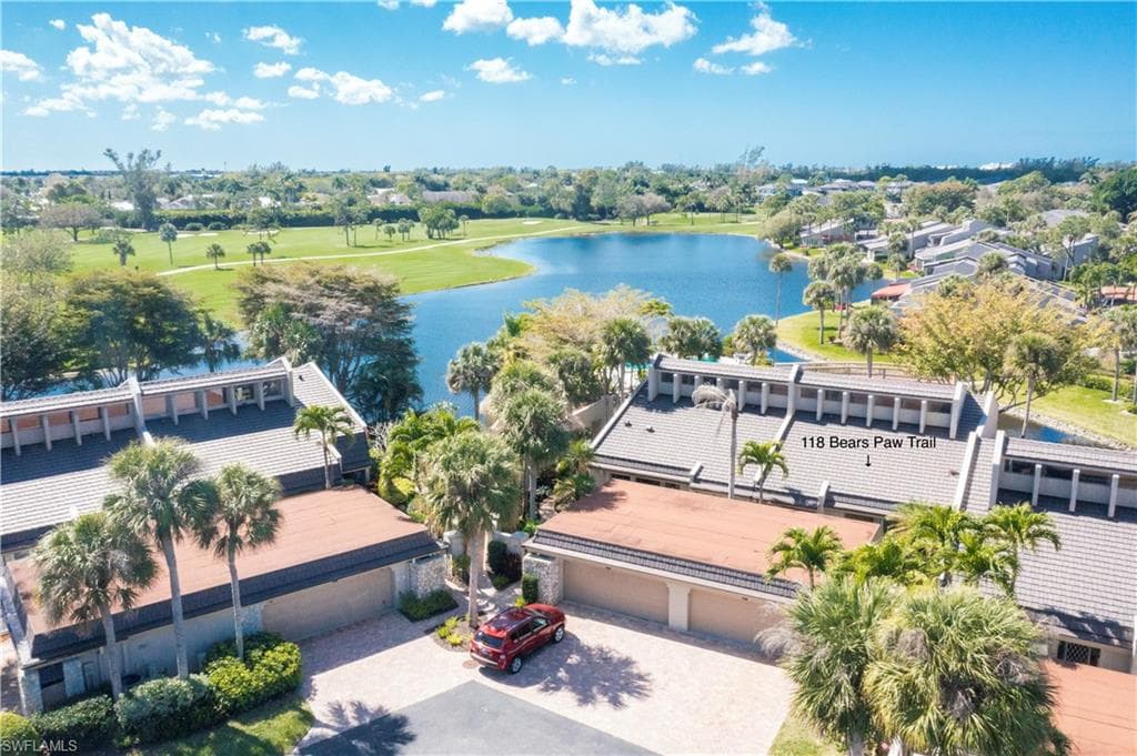 118 Bears Paw TRL NAPLES, FL 34105