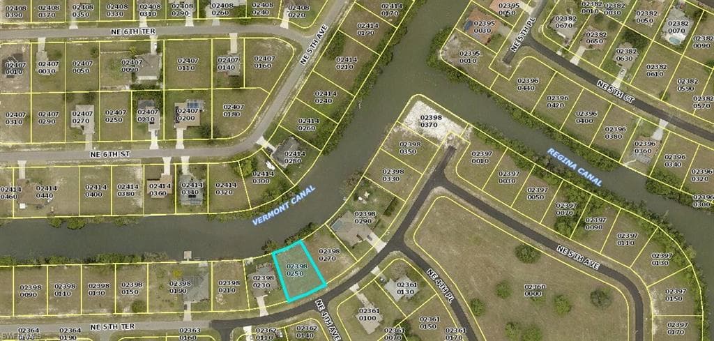 337 NE 5th TER CAPE CORAL, FL 33909