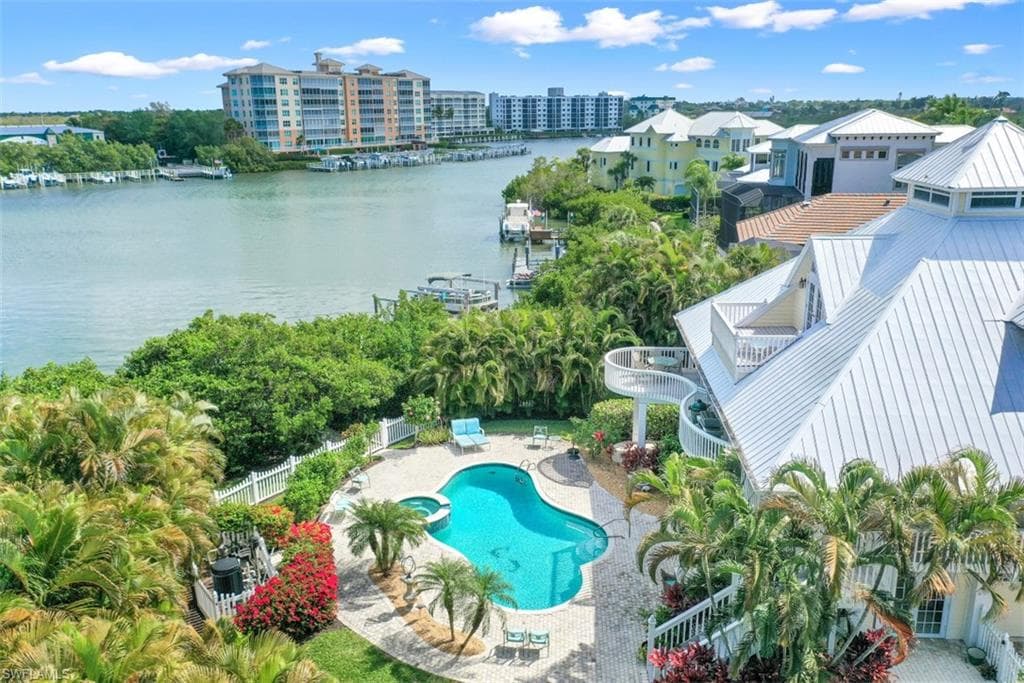 203 San Mateo DR BONITA SPRINGS, FL 34134