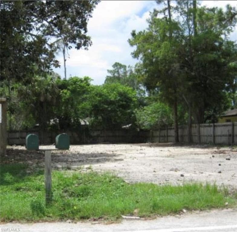 5510/5512 10th AVE FORT MYERS, FL 33907
