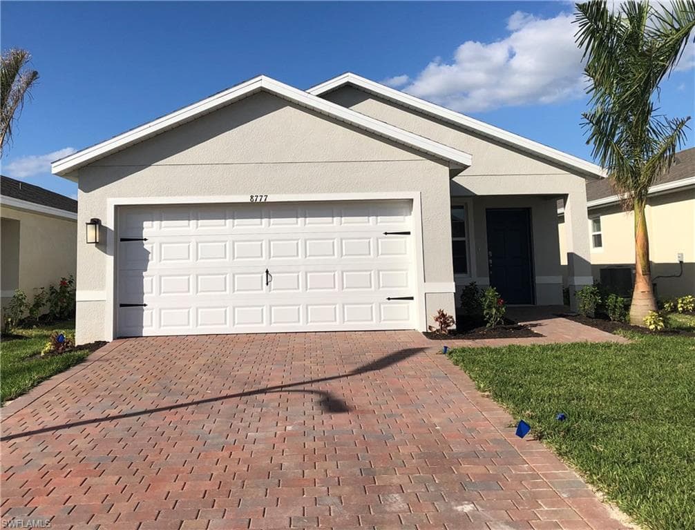 8777 Swell Brooks CT NORTH FORT MYERS, FL 33917