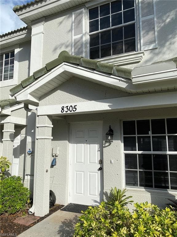 8305 Pacific Beach DR FORT MYERS, FL 33966