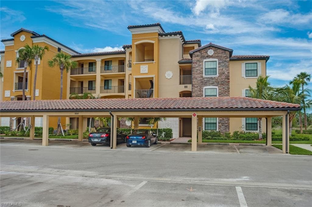 9826 Giaveno CIR 1514 NAPLES, FL 34113