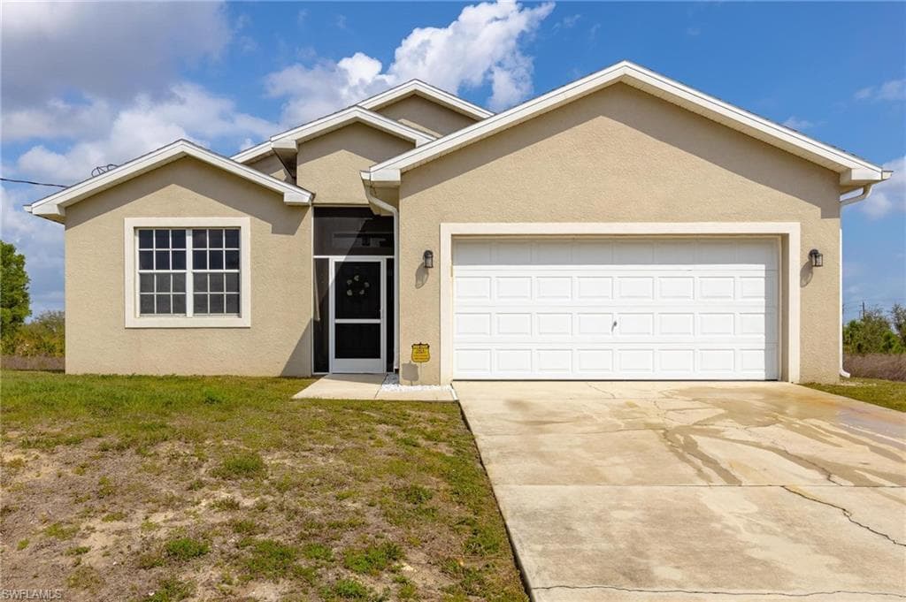 3903 E 17th ST LEHIGH ACRES, FL 33972
