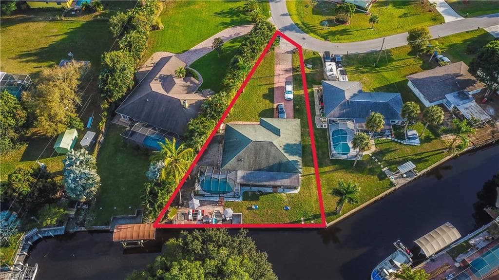 4555 Auburn AVE FORT MYERS, FL 33905