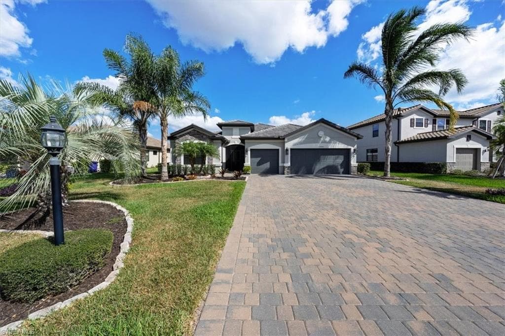 19795 Beverly Park RD ESTERO, FL 33928