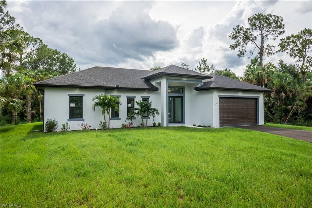 1241 Desoto BLVD S NAPLES, FL 34117