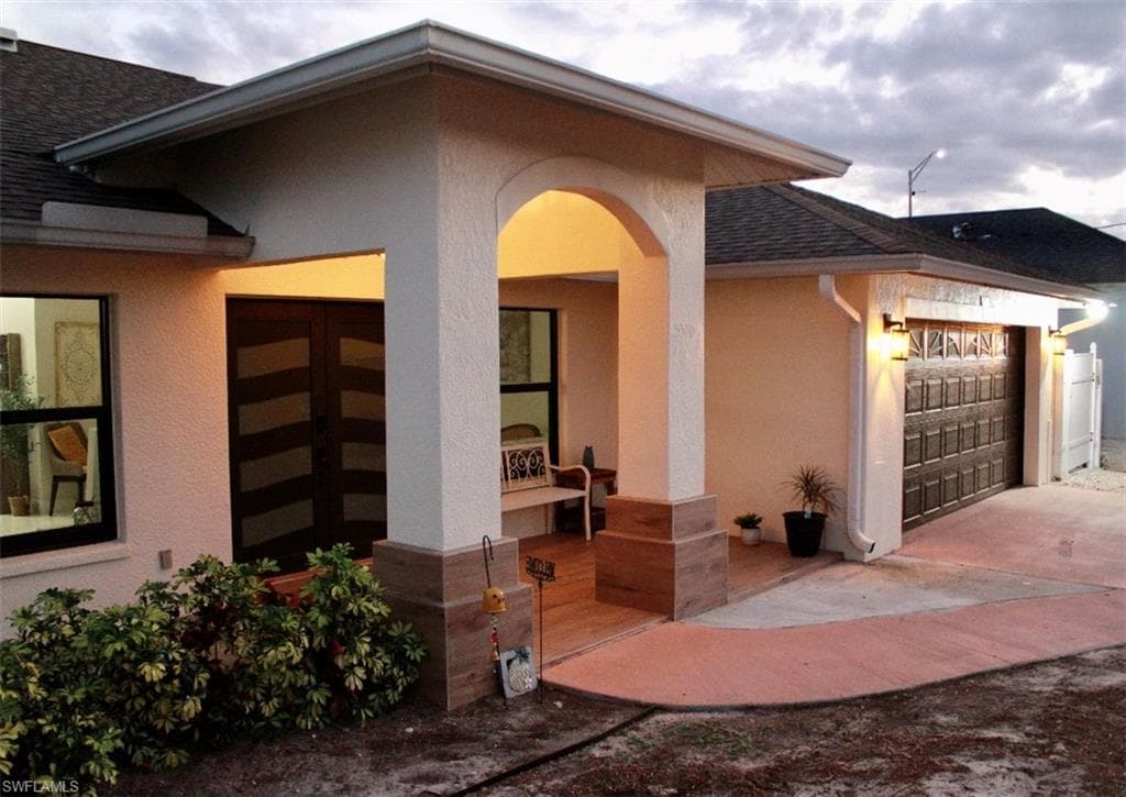 5570 32nd AVE SW NAPLES, FL 34116