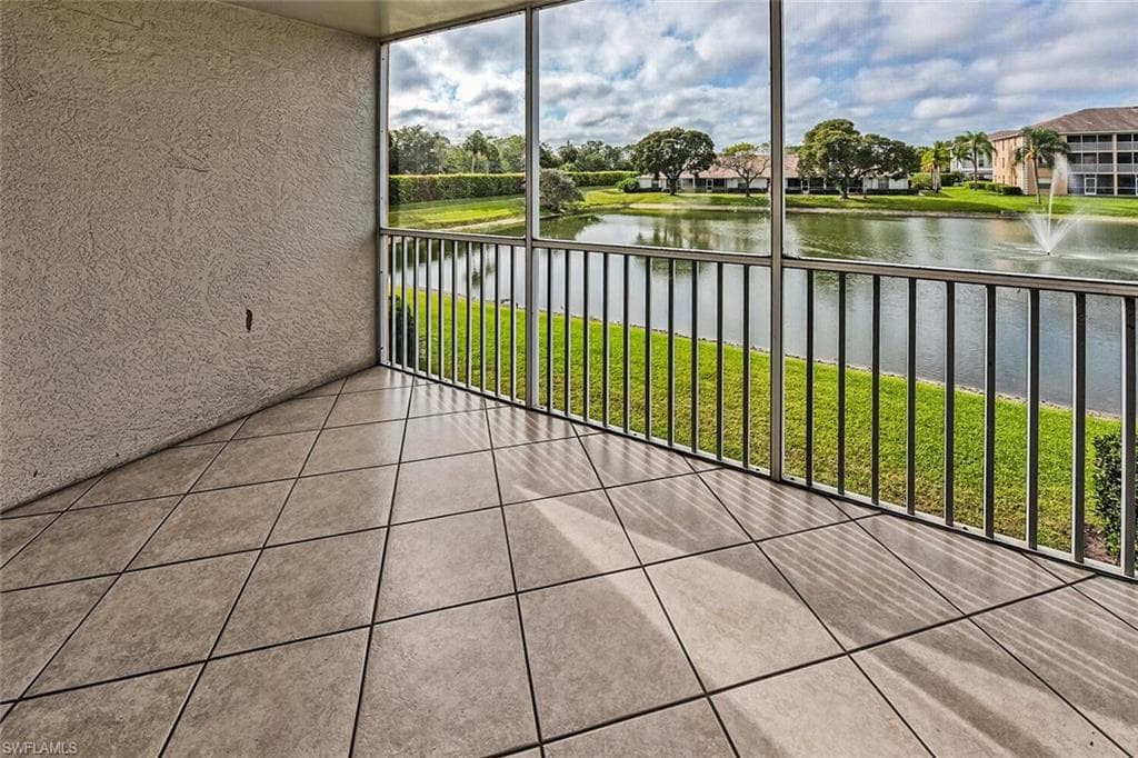 9660 Victoria LN A-203 NAPLES, FL 34109