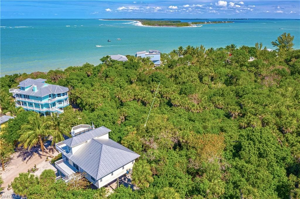 151 White Pelican DR Upper Captiva, FL 33924