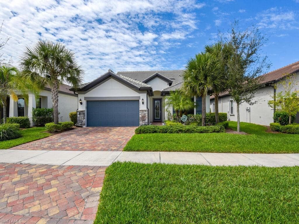 12236 Sussex ST FORT MYERS, FL 33913