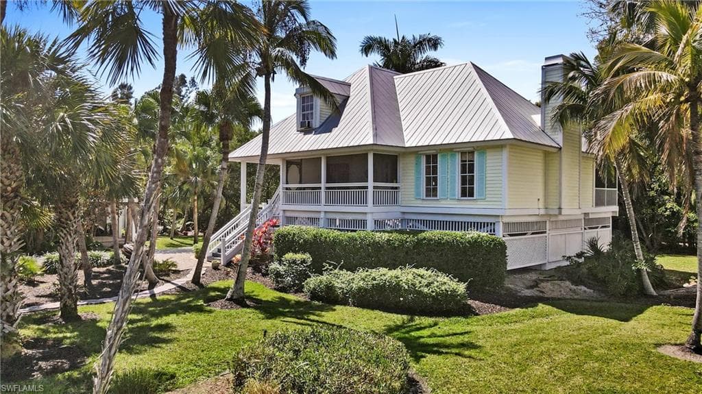 247 Daniel DR SANIBEL, FL 33957