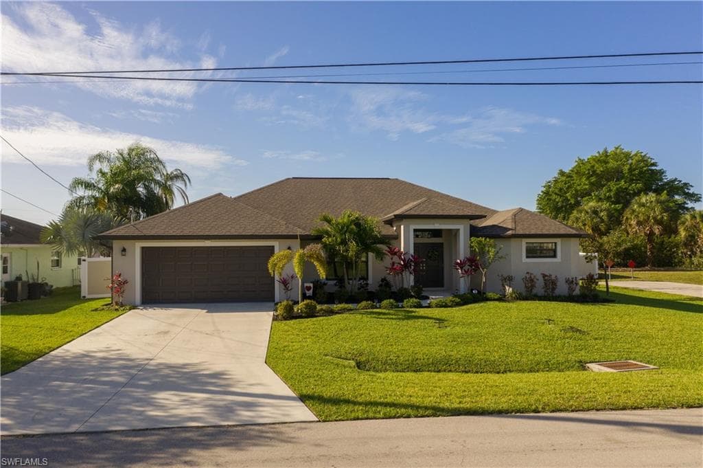 1702 1st TER CAPE CORAL, FL 33990