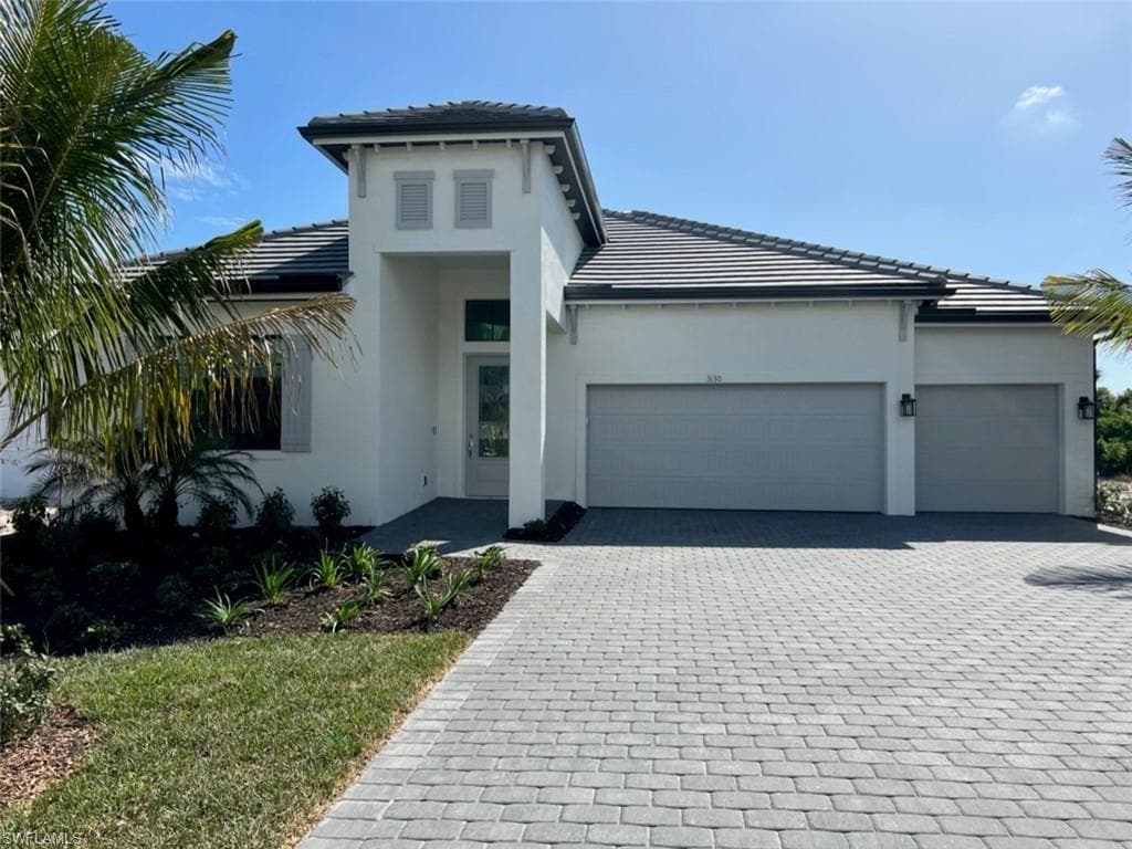 3130 Heather Glen CT NAPLES, FL 34114
