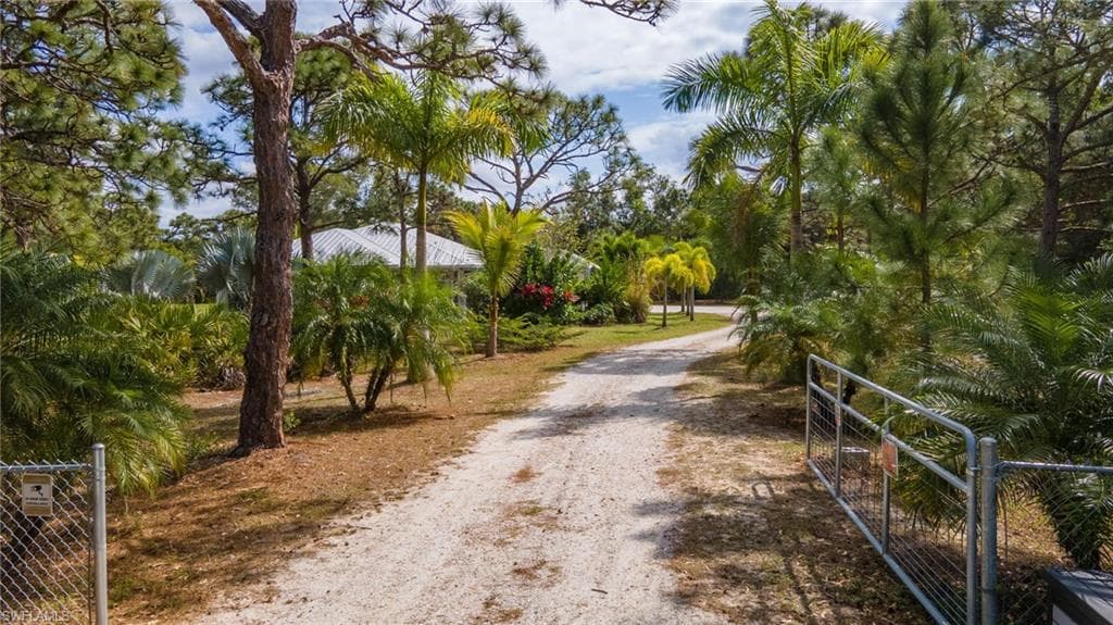 12992 Aubrey LN BOKEELIA, FL 33922
