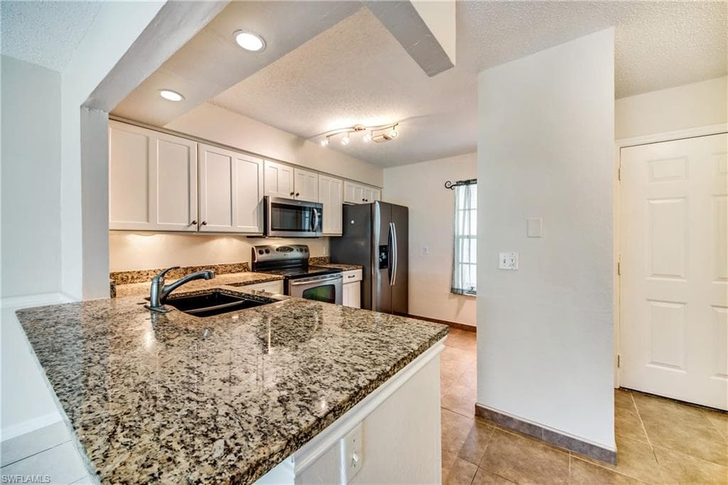 25500 Cockleshell DR 505 BONITA SPRINGS, FL 34135