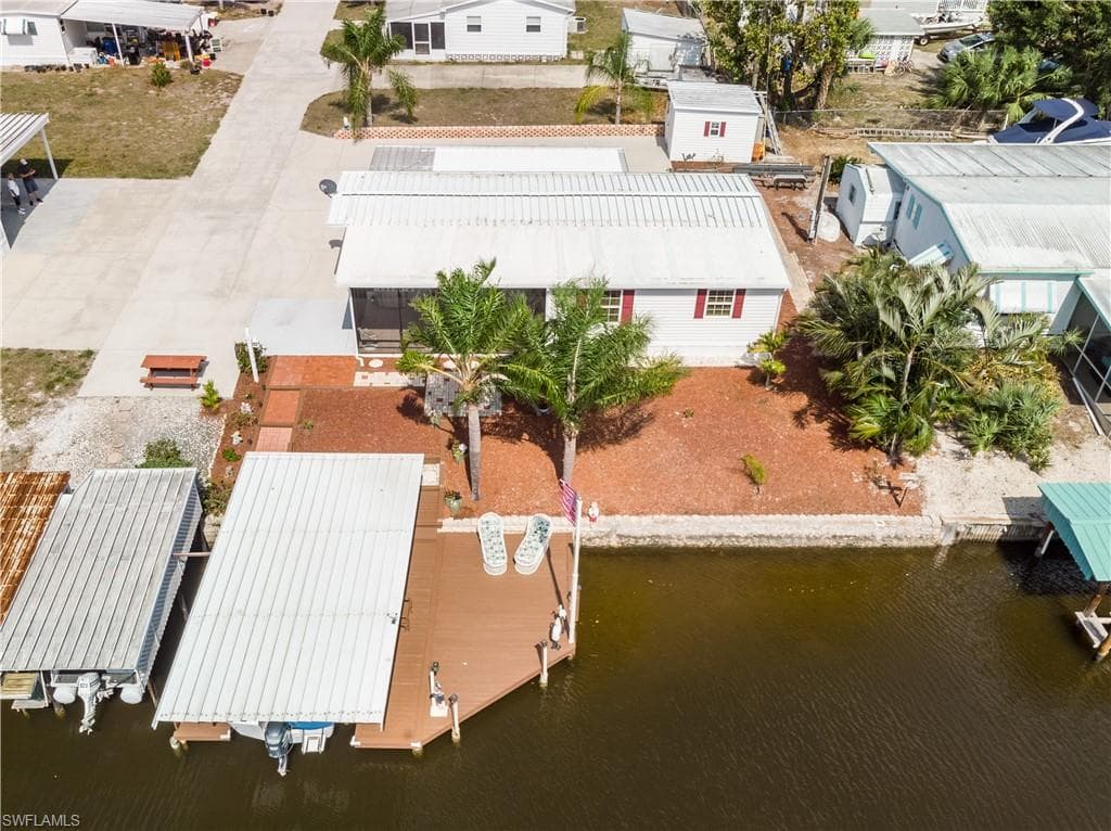 4871 Flamingo DR ST. JAMES CITY, FL 33956