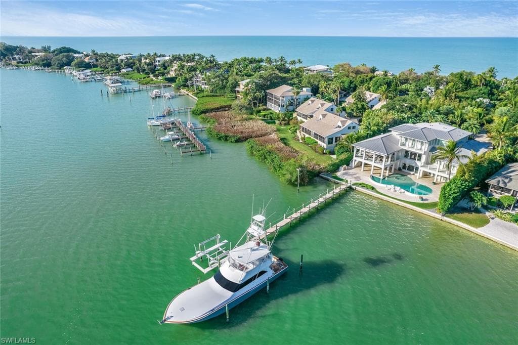 15261 Captiva DR CAPTIVA, FL 33924