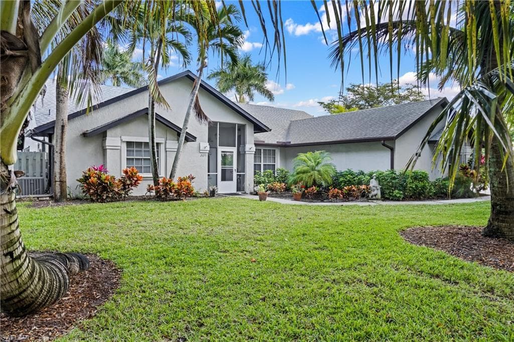 2691 River Reach DR NAPLES, FL 34104