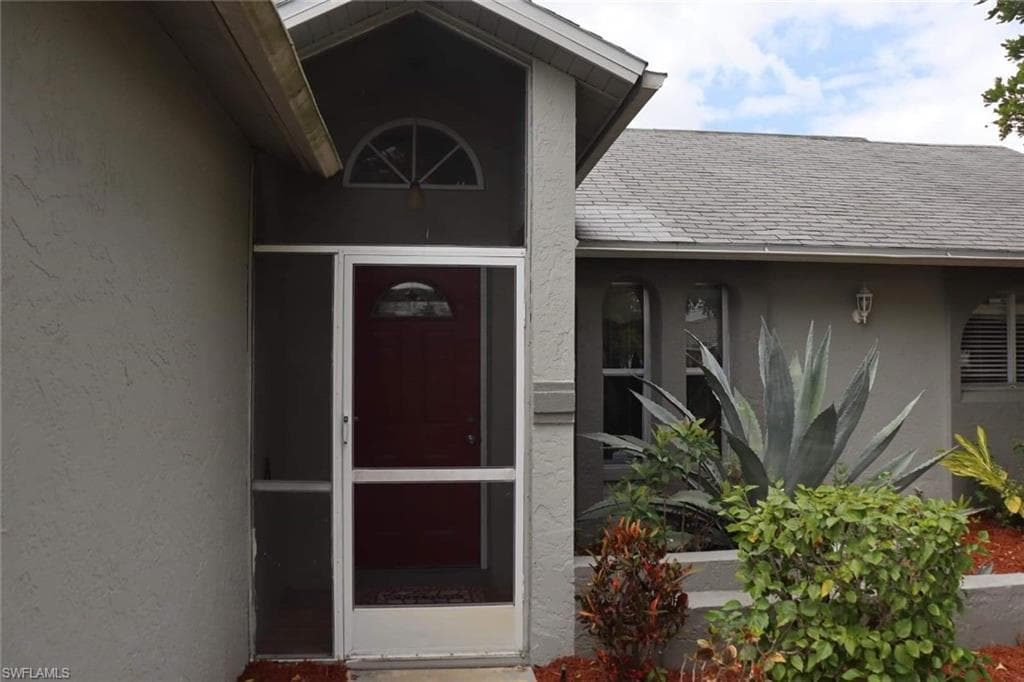 4322 SW 9th PL CAPE CORAL, FL 33914