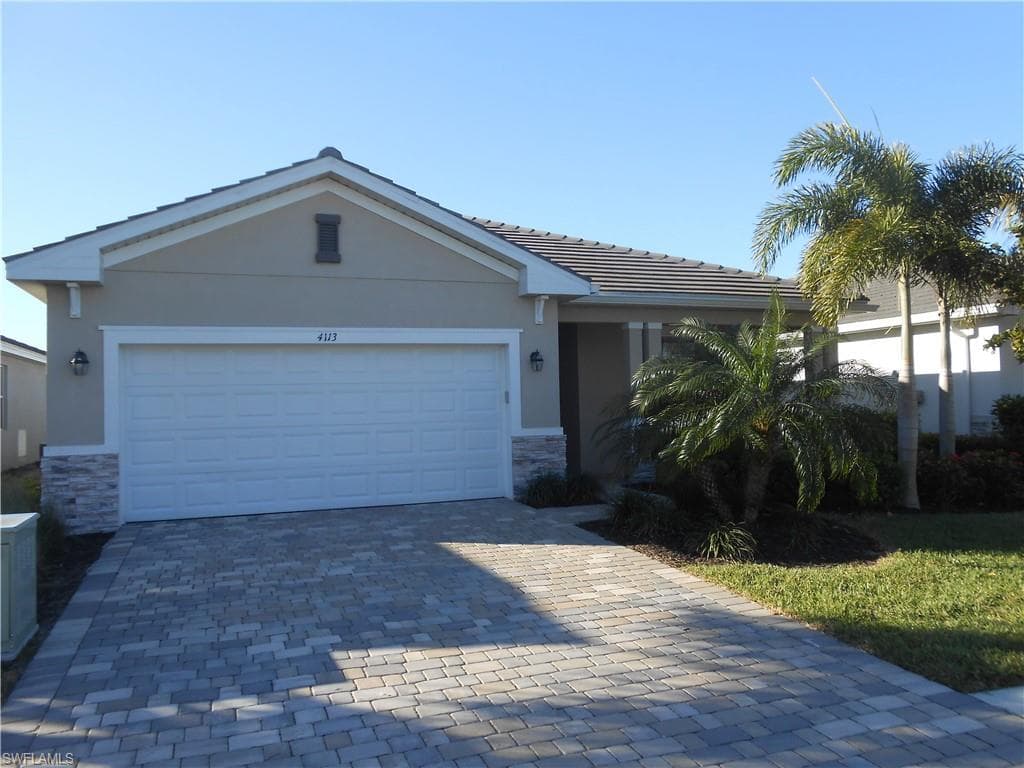 4113 Lemongrass DR FORT MYERS, FL 33916