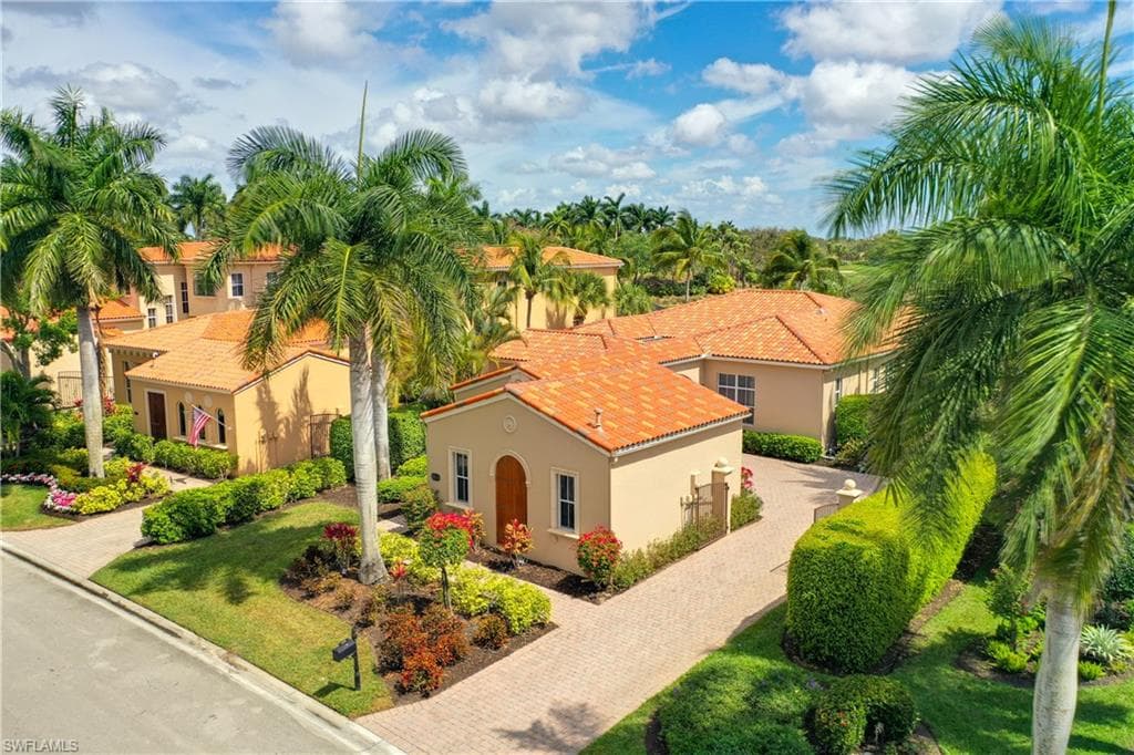 8516 Bellagio DR NAPLES, FL 34114