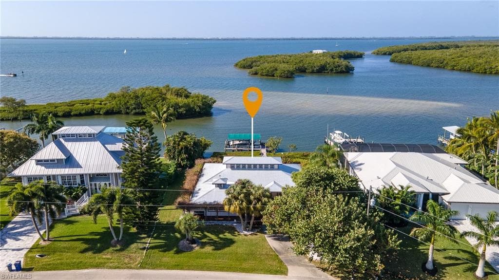 3695 San Carlos DR ST. JAMES CITY, FL 33956