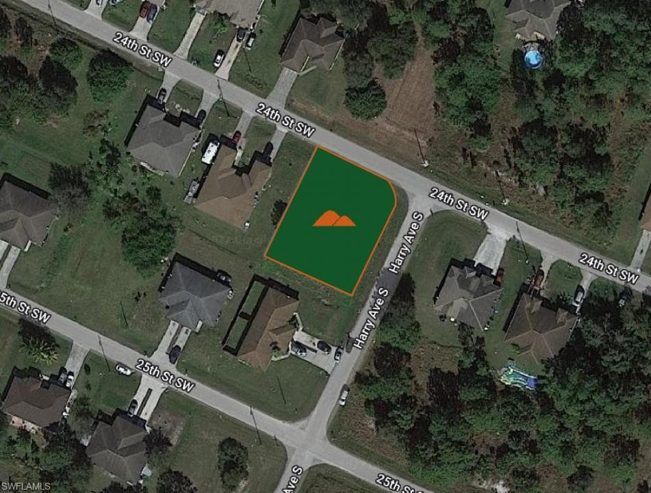 4501 24th ST SW LEHIGH ACRES, FL 33973