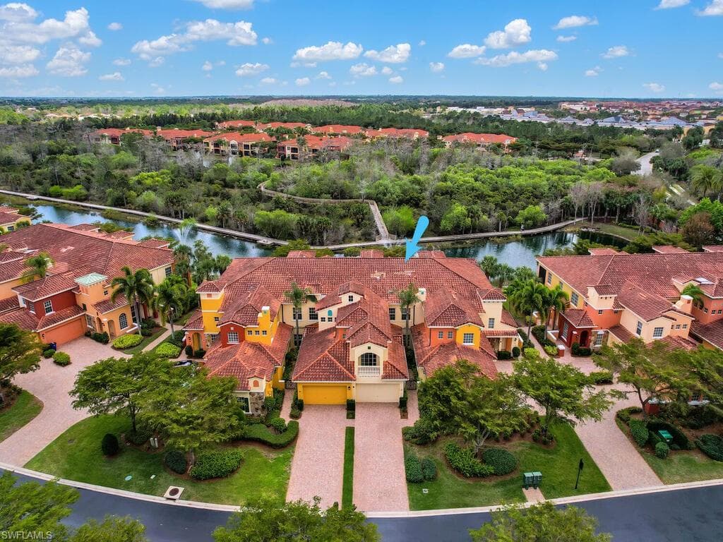 8535 Via Lungomare CIR 202 ESTERO, FL 33928