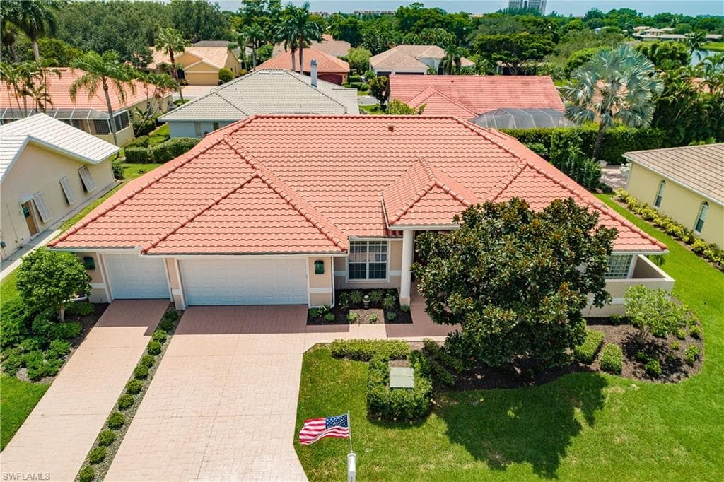9811 Ensign CT FORT MYERS, FL 33919