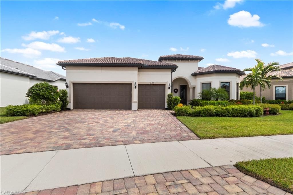 14494 Pine Hollow DR ESTERO, FL 33928