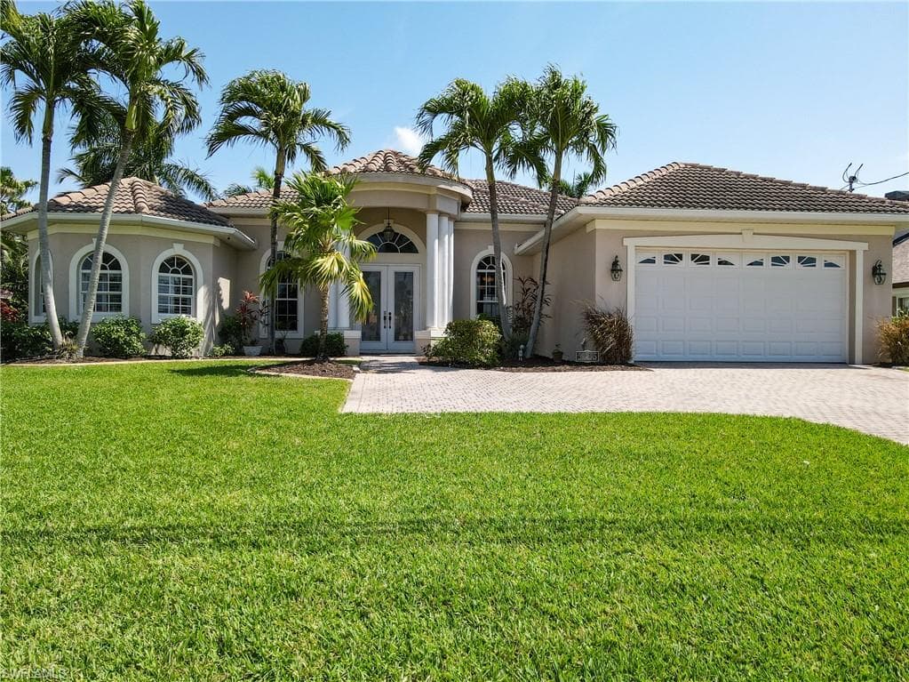 5245 Pelican BLVD CAPE CORAL, FL 33914