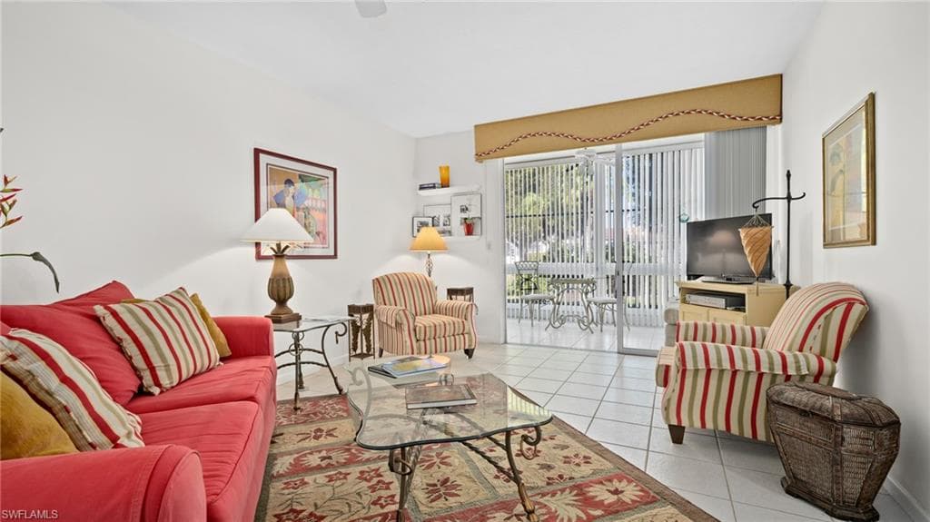 403 SE 43rd TER 3 CAPE CORAL, FL 33904