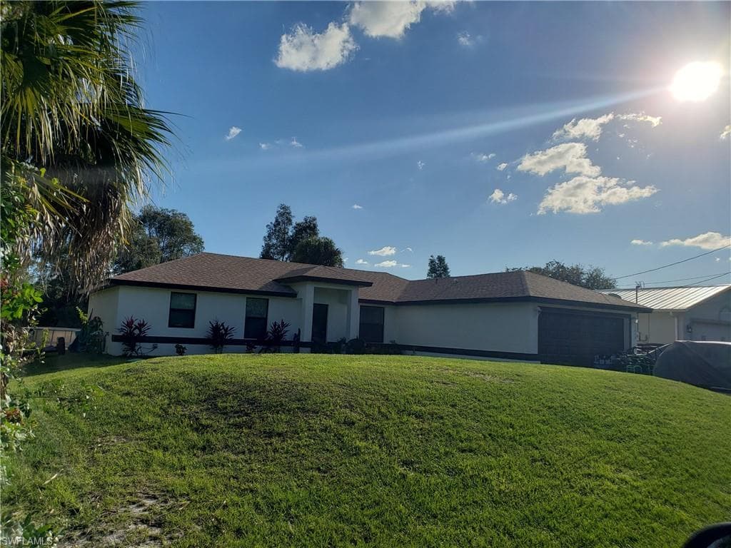 3513 26th ST SW LEHIGH ACRES, FL 33976