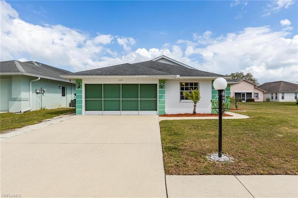 577 Rose Apple CIR PORT CHARLOTTE, FL 33954