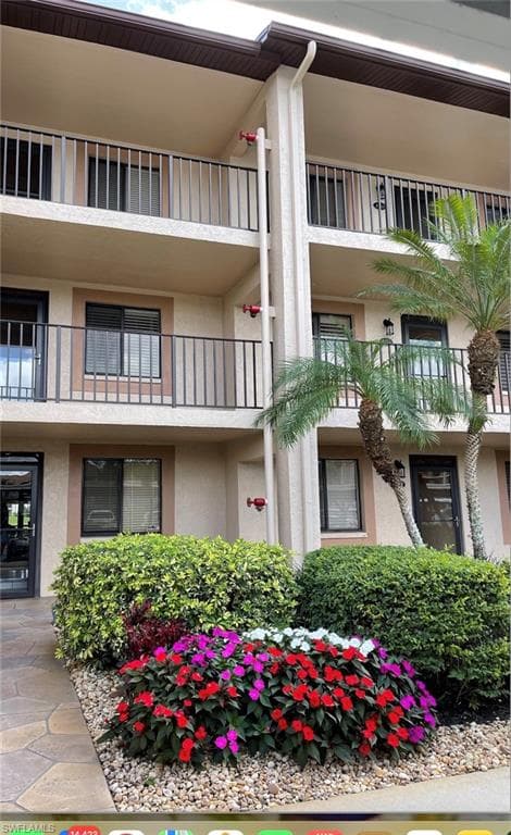 7320 Saint Ives WAY 4102 NAPLES, FL 34104