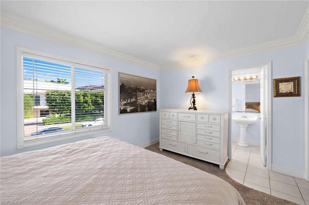 4440 Botanical Place CIR 303 NAPLES, FL 34112
