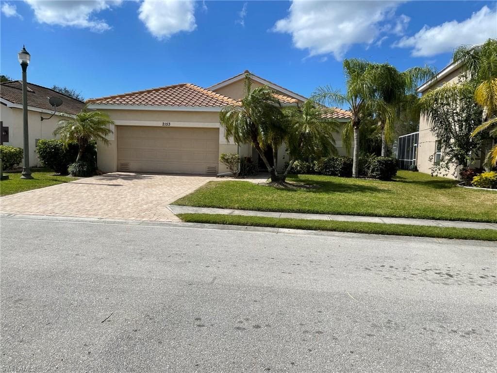 2153 Cape Heather CIR CAPE CORAL, FL 33991