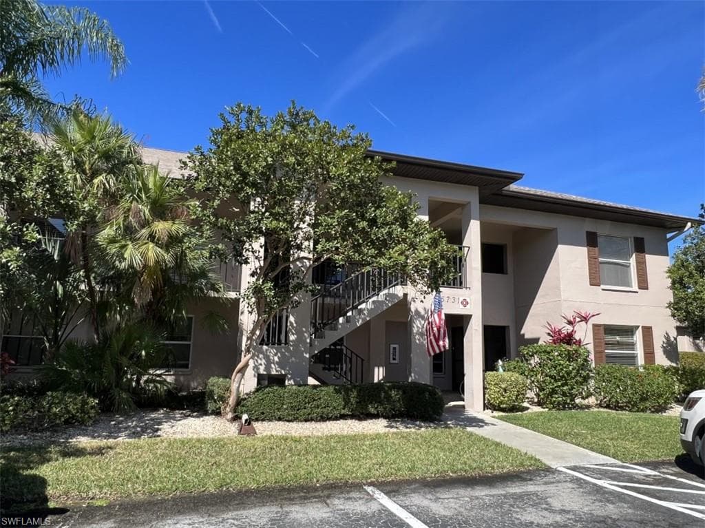 5731 Foxlake DR 4 NORTH FORT MYERS, FL 33917