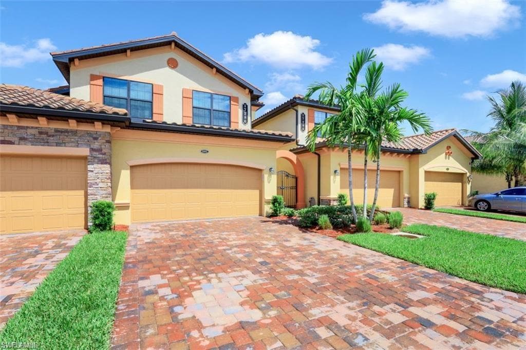 17280 Cherrywood CT 6002 BONITA SPRINGS, FL 34135