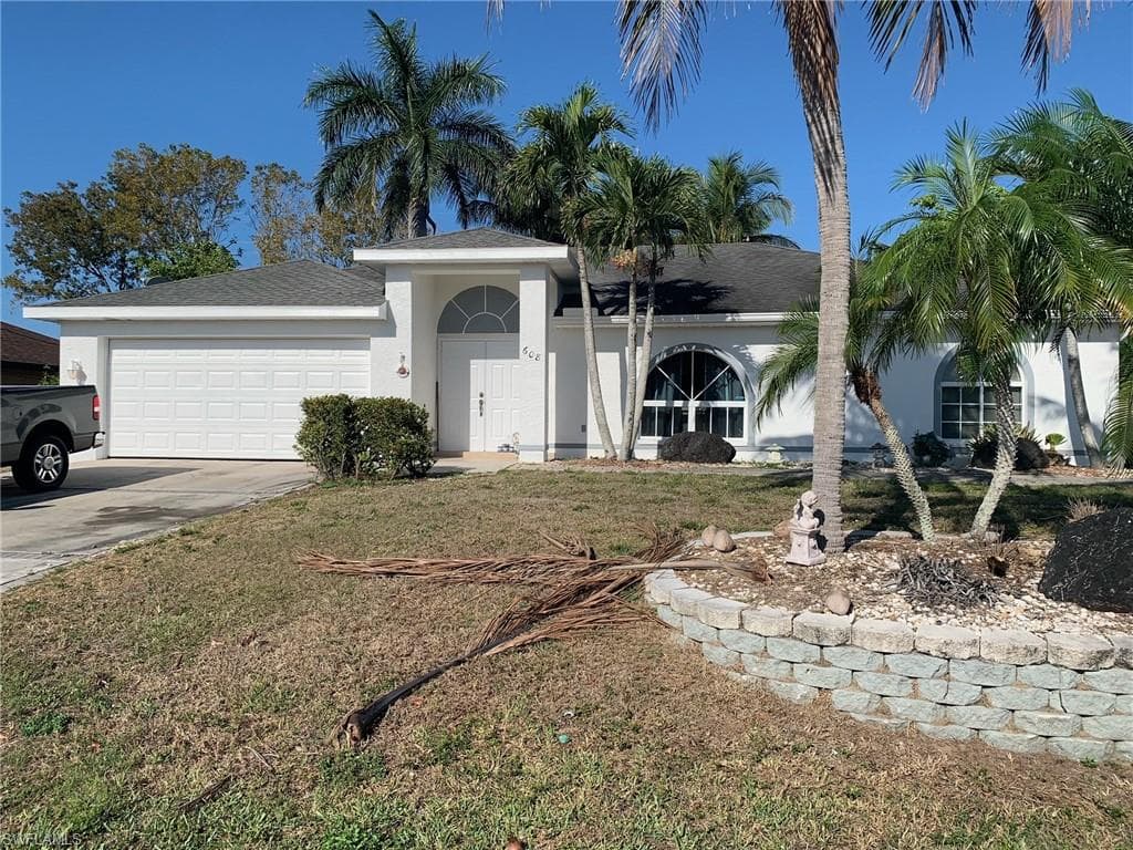 608 SE Santa Barbara PL CAPE CORAL, FL 33990