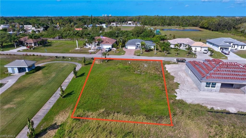 18252 Royal Hammock BLVD NAPLES, FL 34114