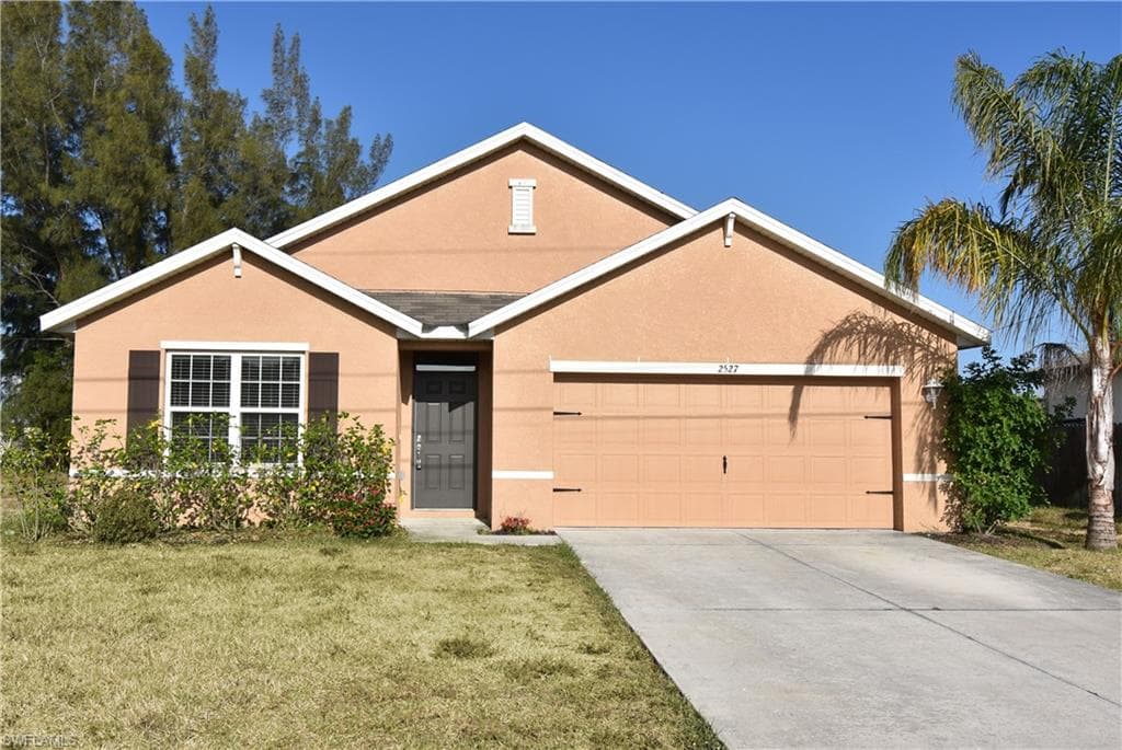 2527 SW 18th AVE CAPE CORAL, FL 33914