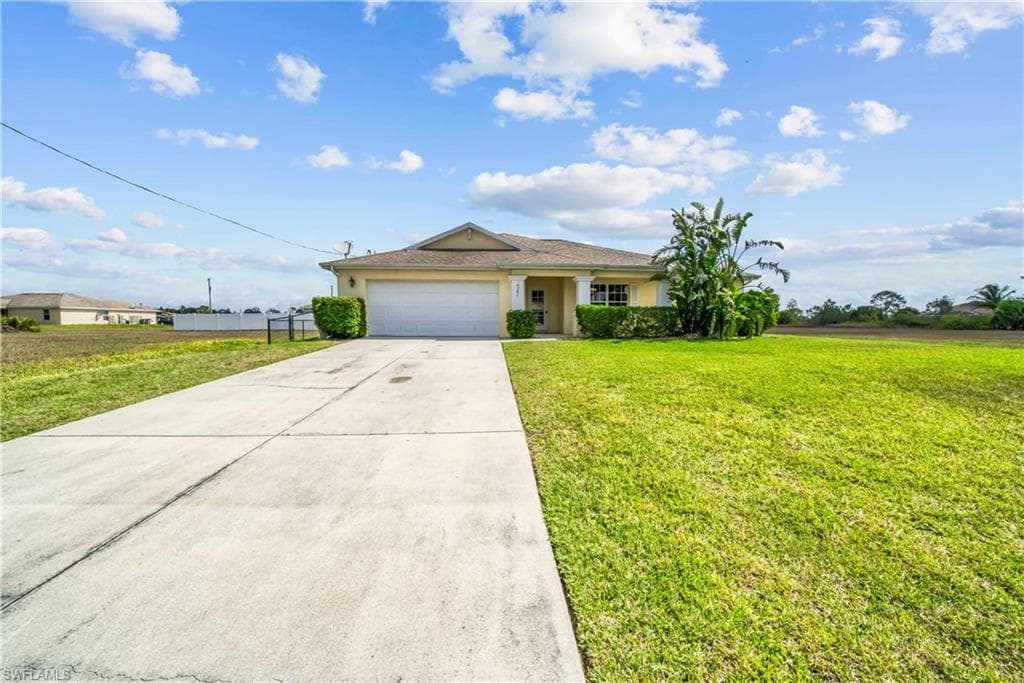 4301 NE 9th PL CAPE CORAL, FL 33909